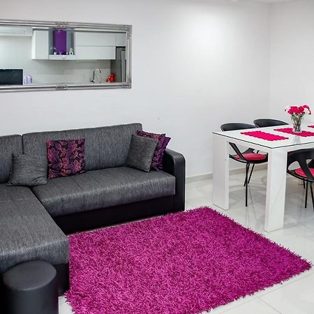 Studio Apartman Hotell Split Exteriör bild
